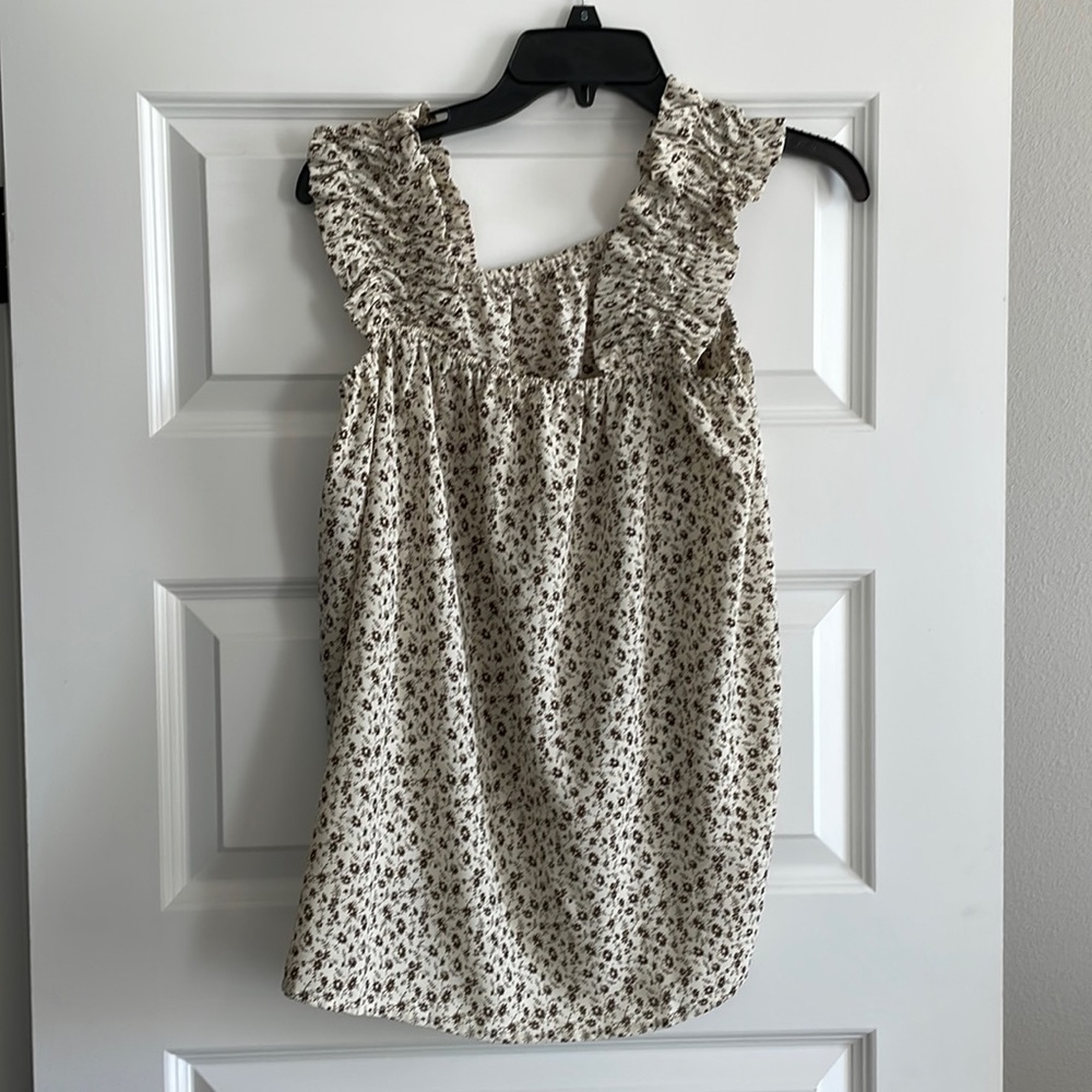 Women’s sleeveless shirt. Size S. Boutique. Never worn